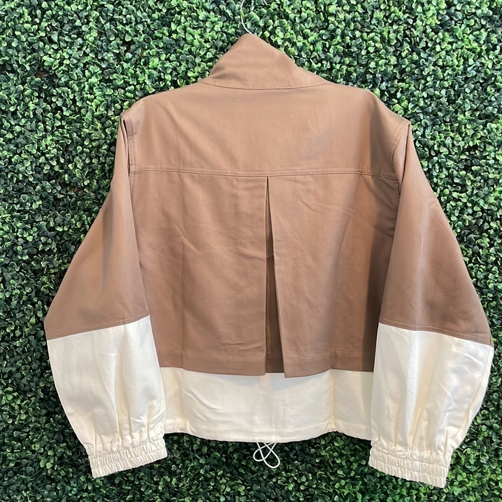 NWT APIECE APART Selva Cropped Windbreaker in Camel - Picture 13 of 13